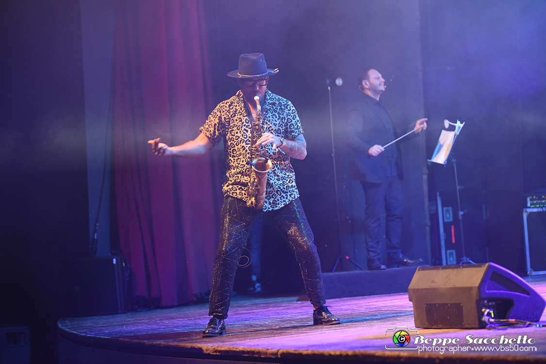 VBS_6289 - Concerto Jimmy Sax con The Symphonic Dance Orchestra.jpg